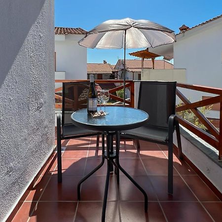 Joseph Village Apartments فوركا المظهر الخارجي الصورة