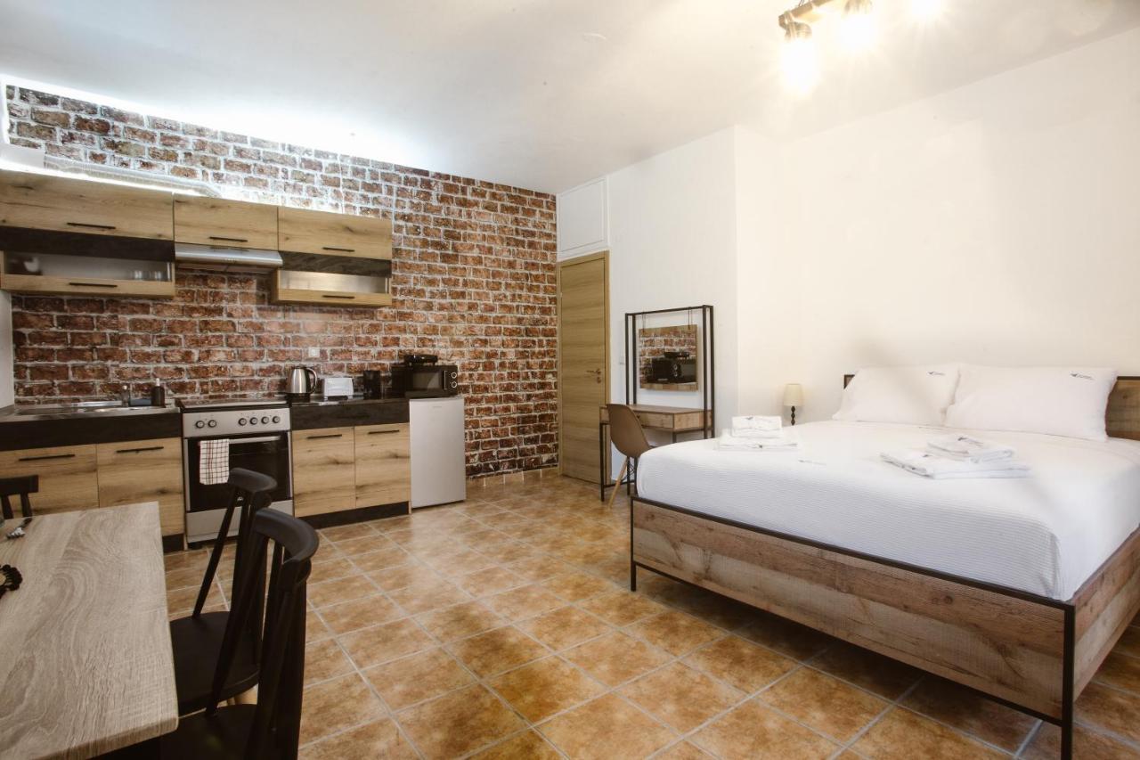 Joseph Village Apartments فوركا المظهر الخارجي الصورة