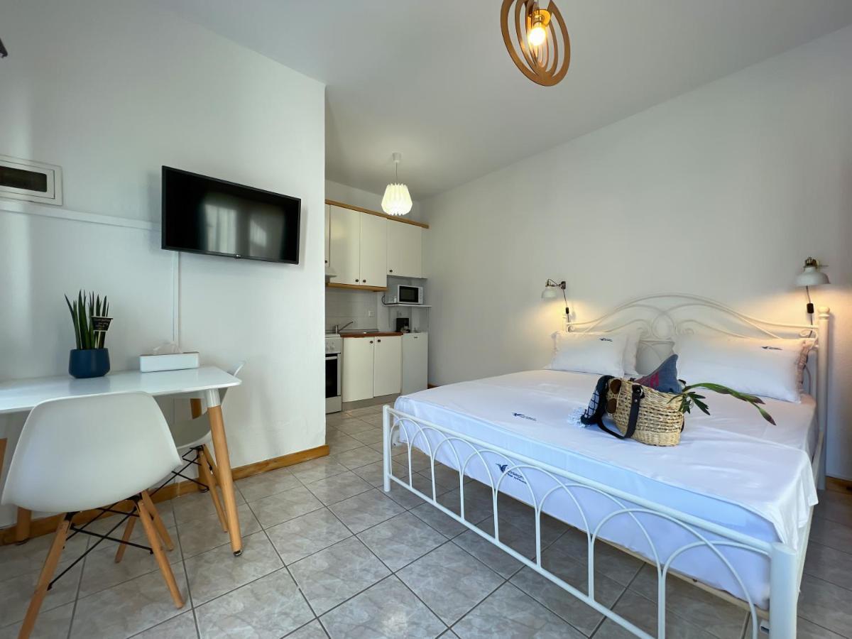 Joseph Village Apartments فوركا المظهر الخارجي الصورة