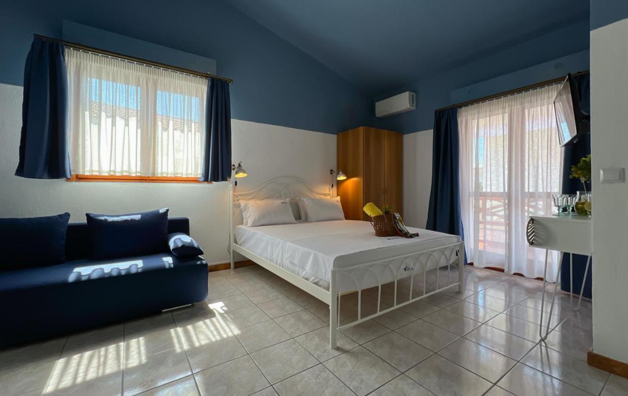 Joseph Village Apartments فوركا المظهر الخارجي الصورة